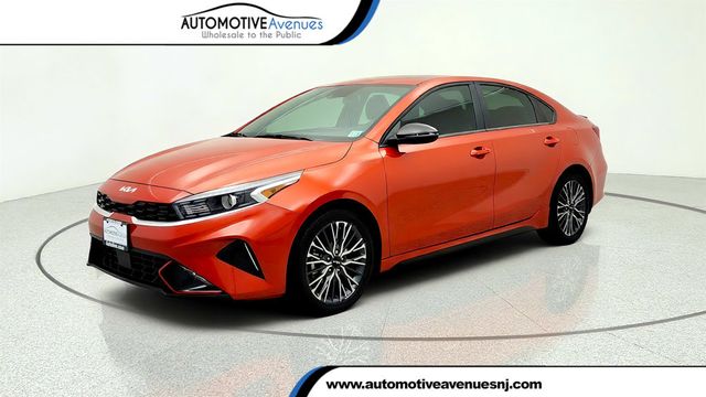 2024 Kia Forte GT-Line IVT - 23033700 - 0