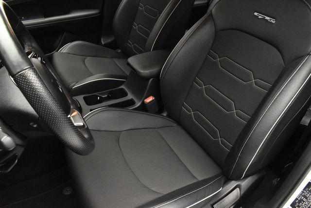 2024 Kia Forte GT-Line IVT - 23011017 - 13