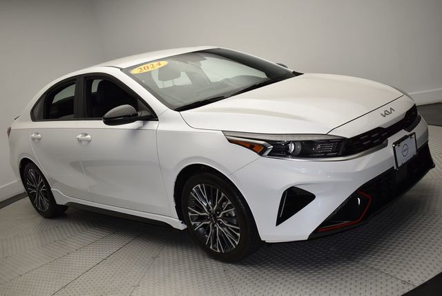 2024 Kia Forte GT-Line IVT - 23011017 - 2