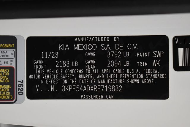 2024 Kia Forte GT-Line IVT - 23011017 - 36