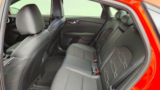 2024 Kia Forte GT-Line IVT w/ Premium Package - 23033700 - 21