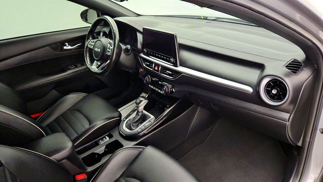 2024 Kia Forte GT-Line IVT w/ Premium & Sport Premium Packages - 23079077 - 24