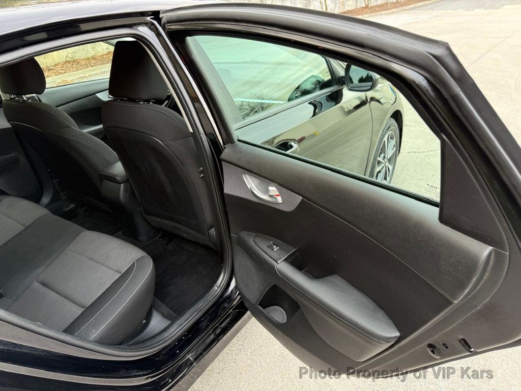 2024 Kia Forte LX IVT - 22990070 - 10