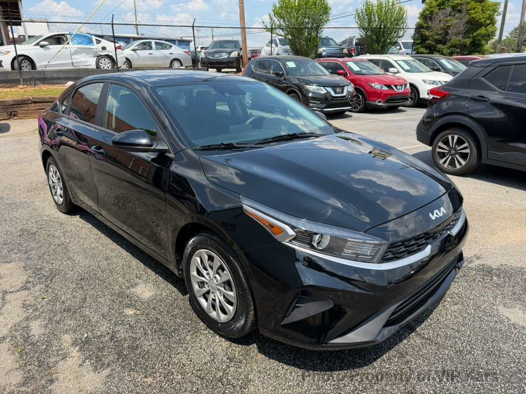 2024 Kia Forte LX IVT - 23017812 - 2