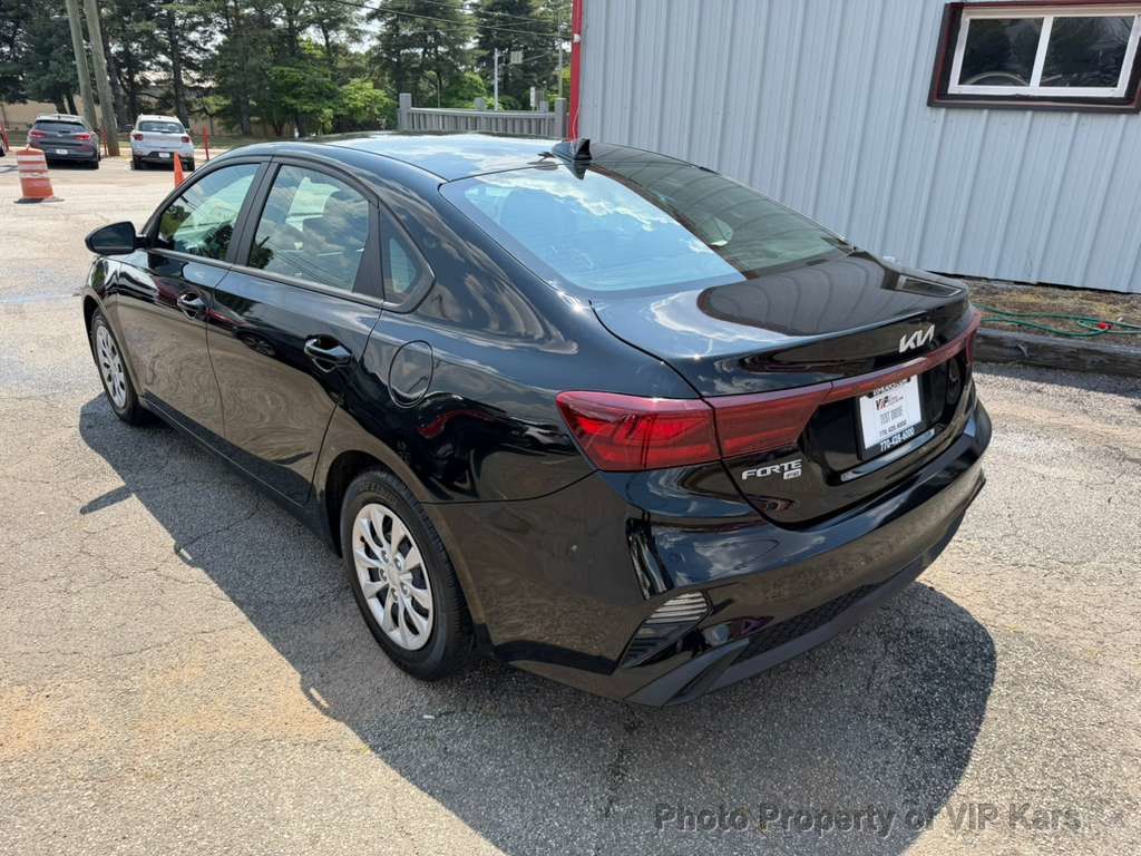 2024 Kia Forte LX IVT - 23017812 - 6