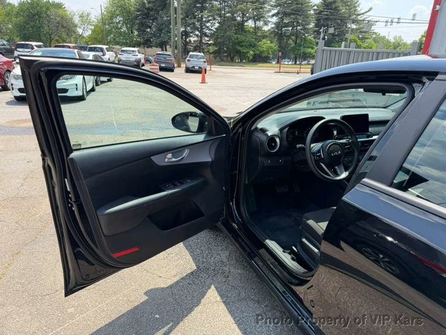 2024 Kia Forte LX IVT - 23017812 - 8