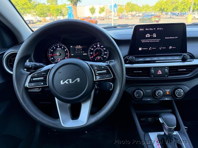 2024 Kia Forte LX IVT - 23028497 - 15