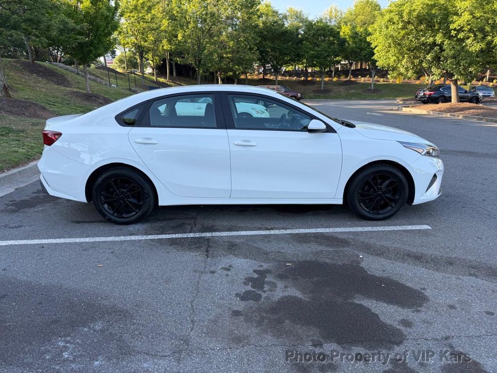 2024 Kia Forte LX IVT - 23028497 - 7