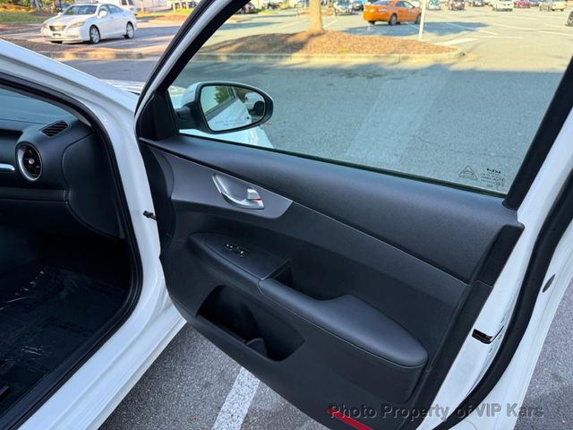 2024 Kia Forte LX IVT - 23028497 - 8