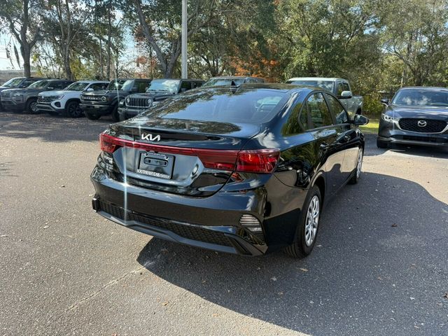 2024 Kia Forte LX IVT - 22949117 - 8