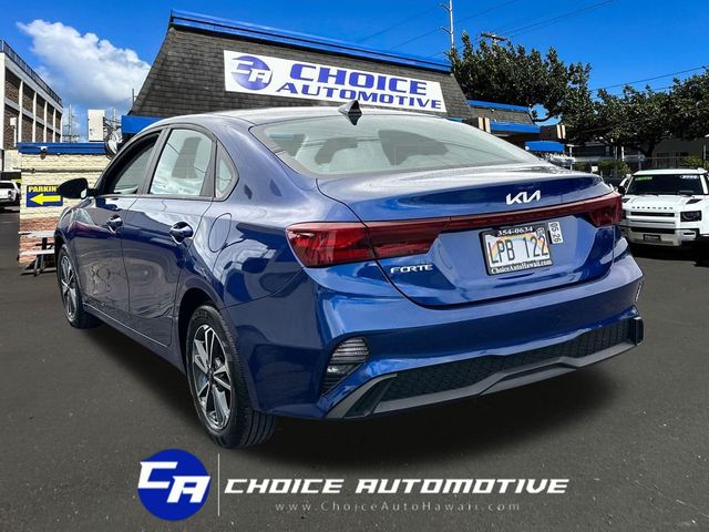 2024 Kia Forte LXS AT's photo