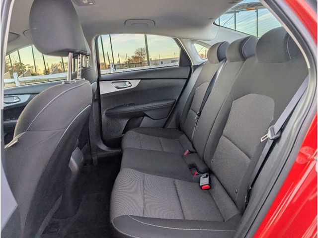 2024 Kia Forte LXS - 22952998 - 15