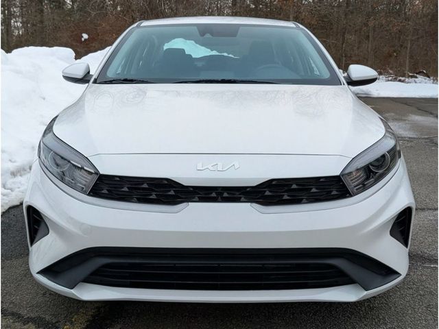 2024 Kia Forte LXS - 22991533 - 1