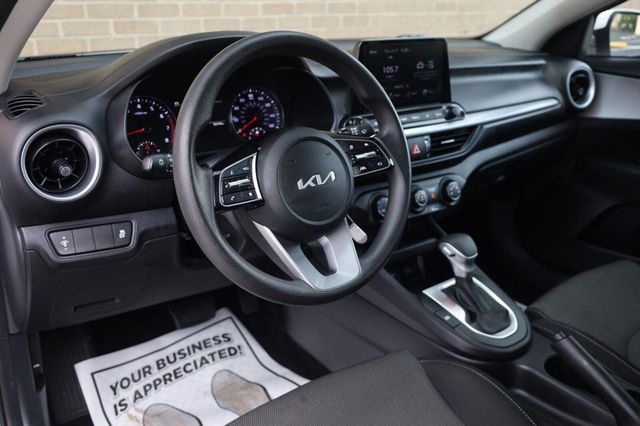 2024 Kia Forte LXS - 23052452 - 12