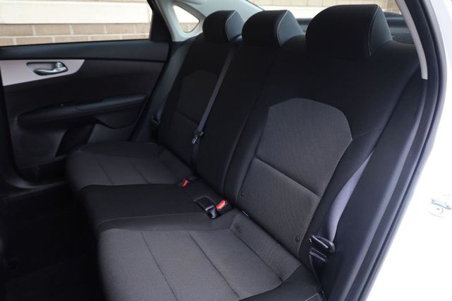 2024 Kia Forte LXS - 23052452 - 18