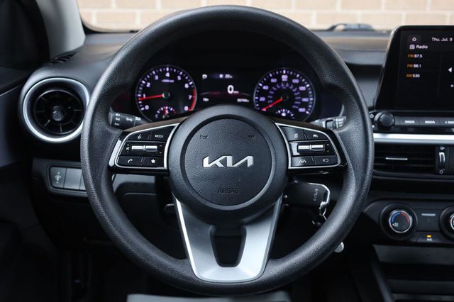 2024 Kia Forte LXS - 23052452 - 27