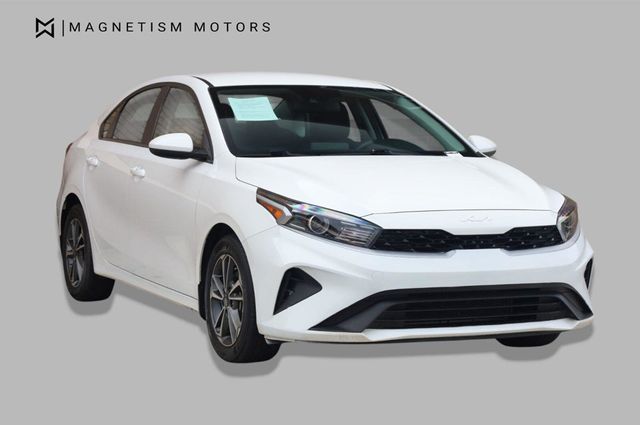 2024 Kia Forte LXS - 23052452 - 5