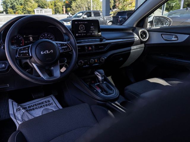 2024 Kia Forte LXS - 23082139 - 16