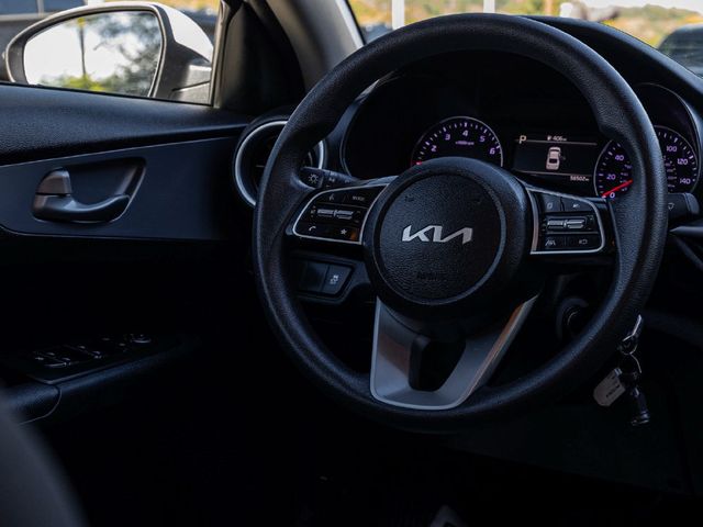 2024 Kia Forte LXS - 23082139 - 24