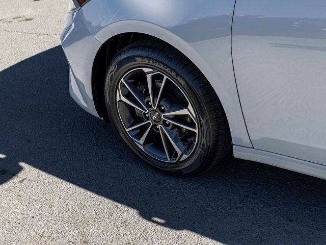 2024 Kia Forte LXS - 23082139 - 7