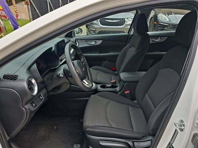 2024 Kia Forte LXS - 23082154 - 2