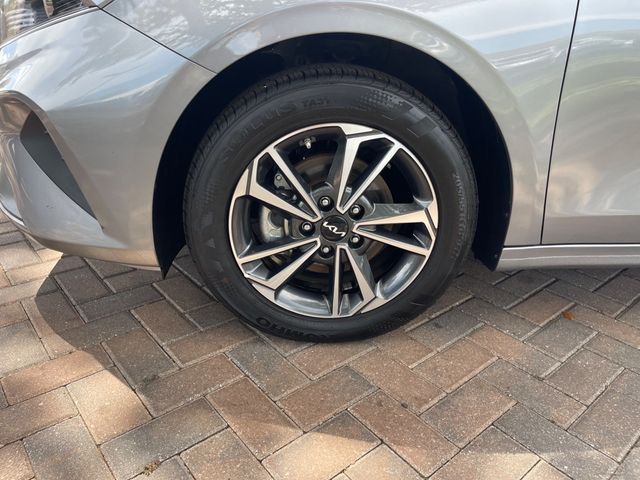 2024 Kia Forte LXS - 22880691 - 8