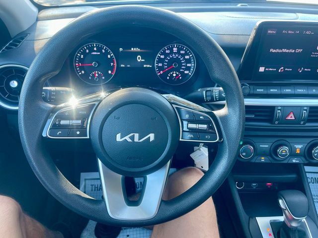 2024 Kia Forte LXS - 22932038 - 11