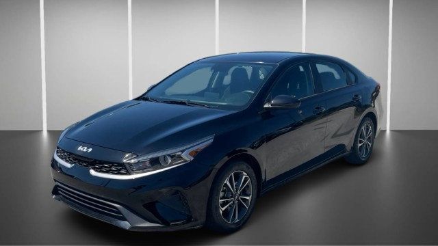2024 Kia Forte LXS IVT - 23033054 - 2