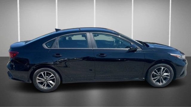 2024 Kia Forte LXS IVT - 23033054 - 7