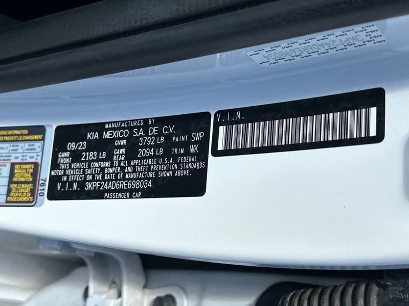 2024 Kia Forte LXS IVT - 22936308 - 21