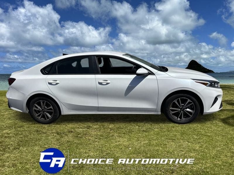 2024 Kia Forte LXS IVT - 22936308 - 8