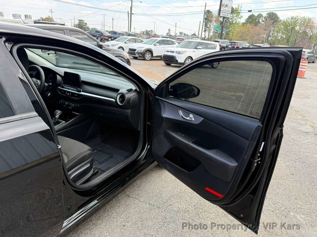 2024 Kia Forte LXS IVT - 23004910 - 11