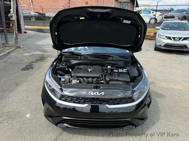 2024 Kia Forte LXS IVT - 23004910 - 18