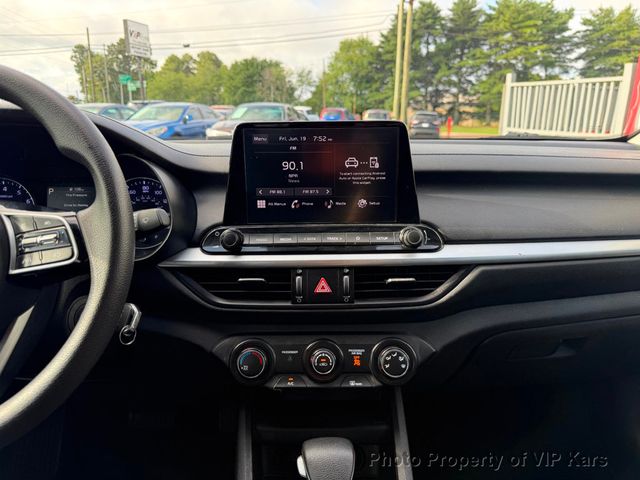 2024 Kia Forte LXS IVT - 23043036 - 23