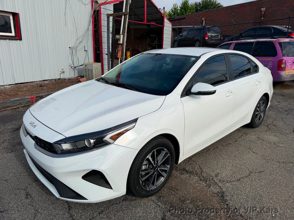 2024 Kia Forte LXS IVT - 23043036 - 28