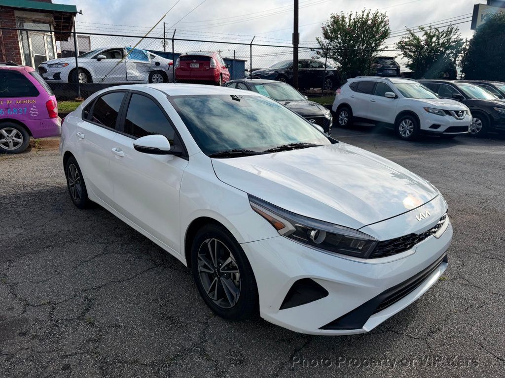 2024 Kia Forte LXS IVT - 23043036 - 2