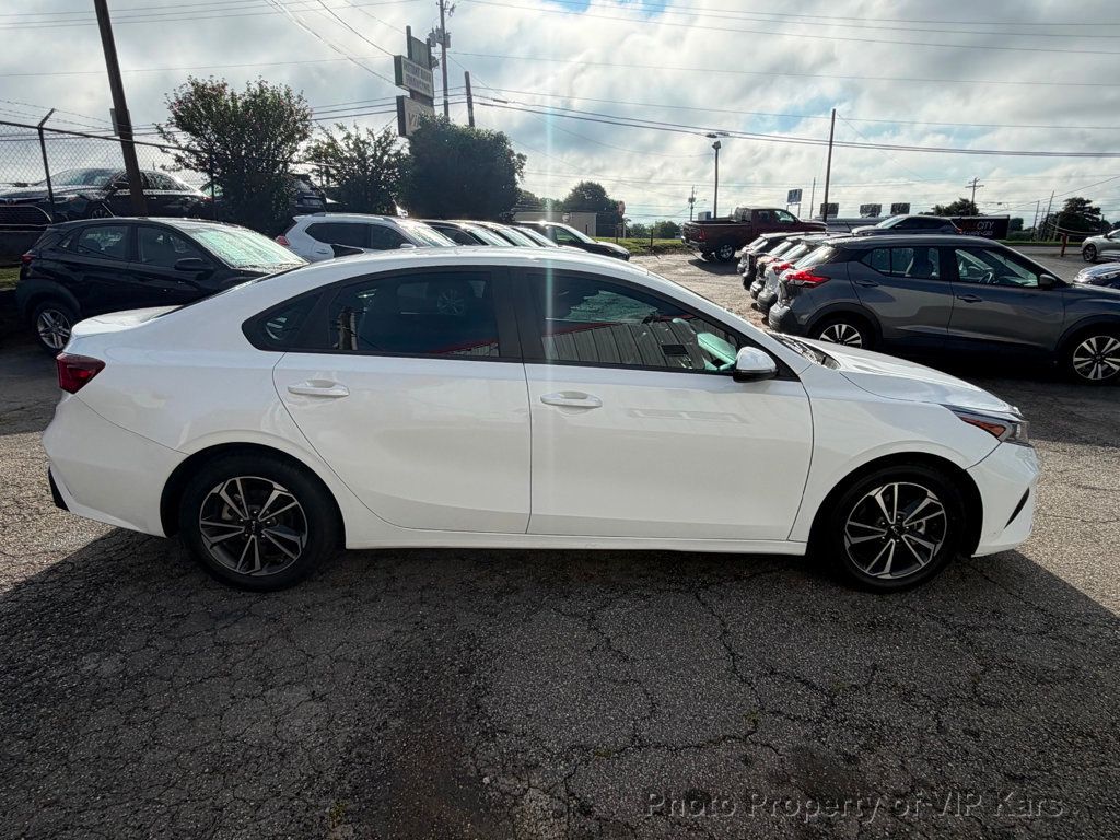 2024 Kia Forte LXS IVT - 23043036 - 3