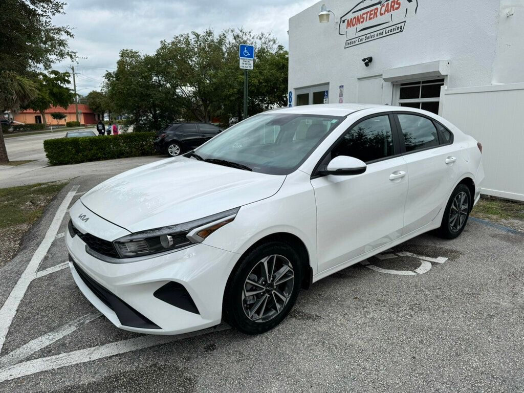 2024 Kia Forte LXS IVT - 22972434 - 1