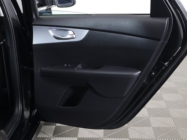 2024 Kia Forte LXS IVT - 22946075 - 22