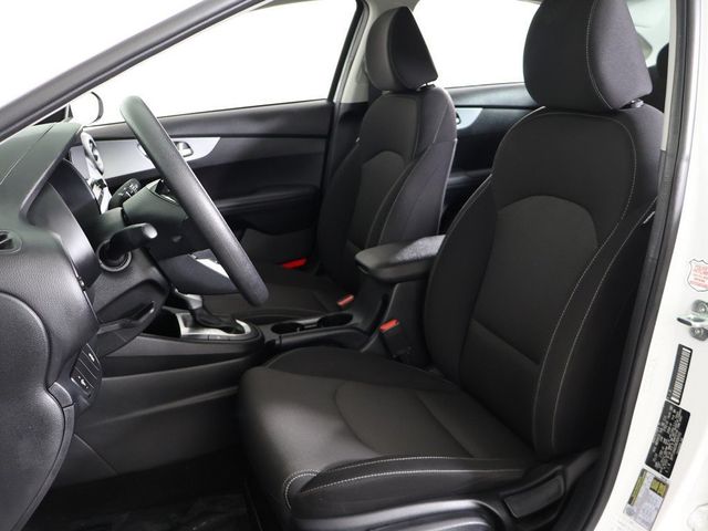 2024 Kia Forte LXS IVT - 22955741 - 27