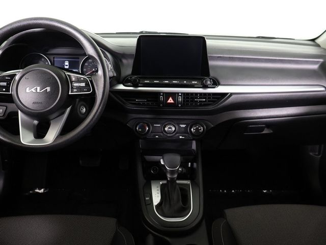 2024 Kia Forte LXS IVT - 22955741 - 31