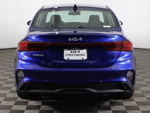 2024 Kia Forte LXS IVT - 22957690 - 10