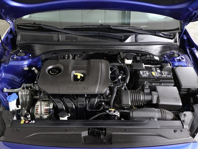 2024 Kia Forte LXS IVT - 22957690 - 18