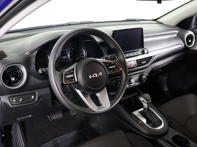 2024 Kia Forte LXS IVT - 22957690 - 24