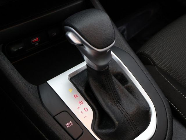 2024 Kia Forte LXS IVT - 22957690 - 44