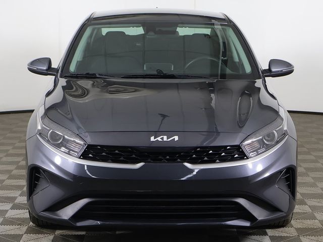 2024 Kia Forte LXS IVT - 22976494 - 9