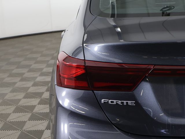 2024 Kia Forte LXS IVT - 22976494 - 13