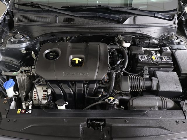 2024 Kia Forte LXS IVT - 22976494 - 17