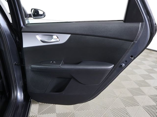 2024 Kia Forte LXS IVT - 22976494 - 23