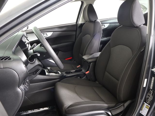 2024 Kia Forte LXS IVT - 22976494 - 26